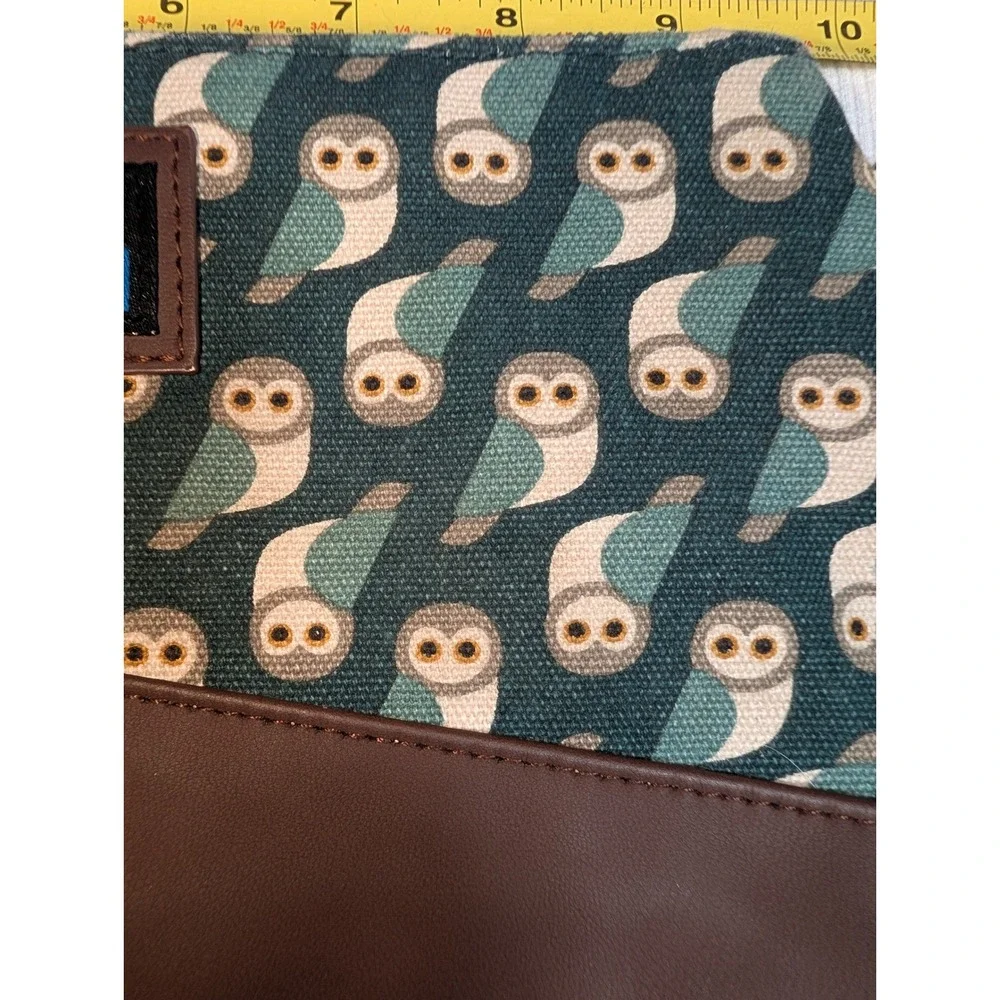 KAVU Pixie Pouch Owl Print Canvas Wristlet Accessory Bag Brown Teal Clutch